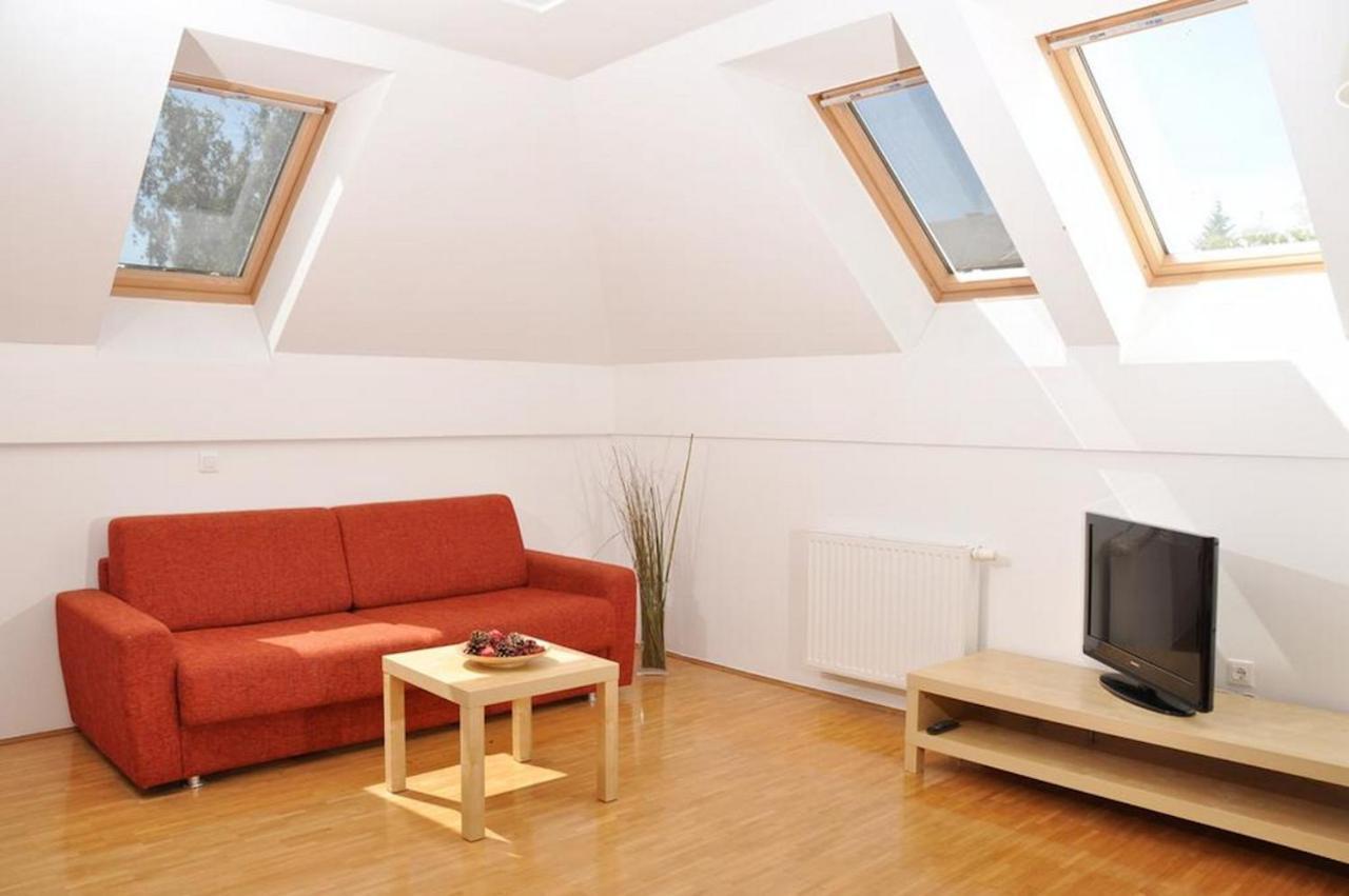 Marvellous Face Apartment Bled Luaran gambar